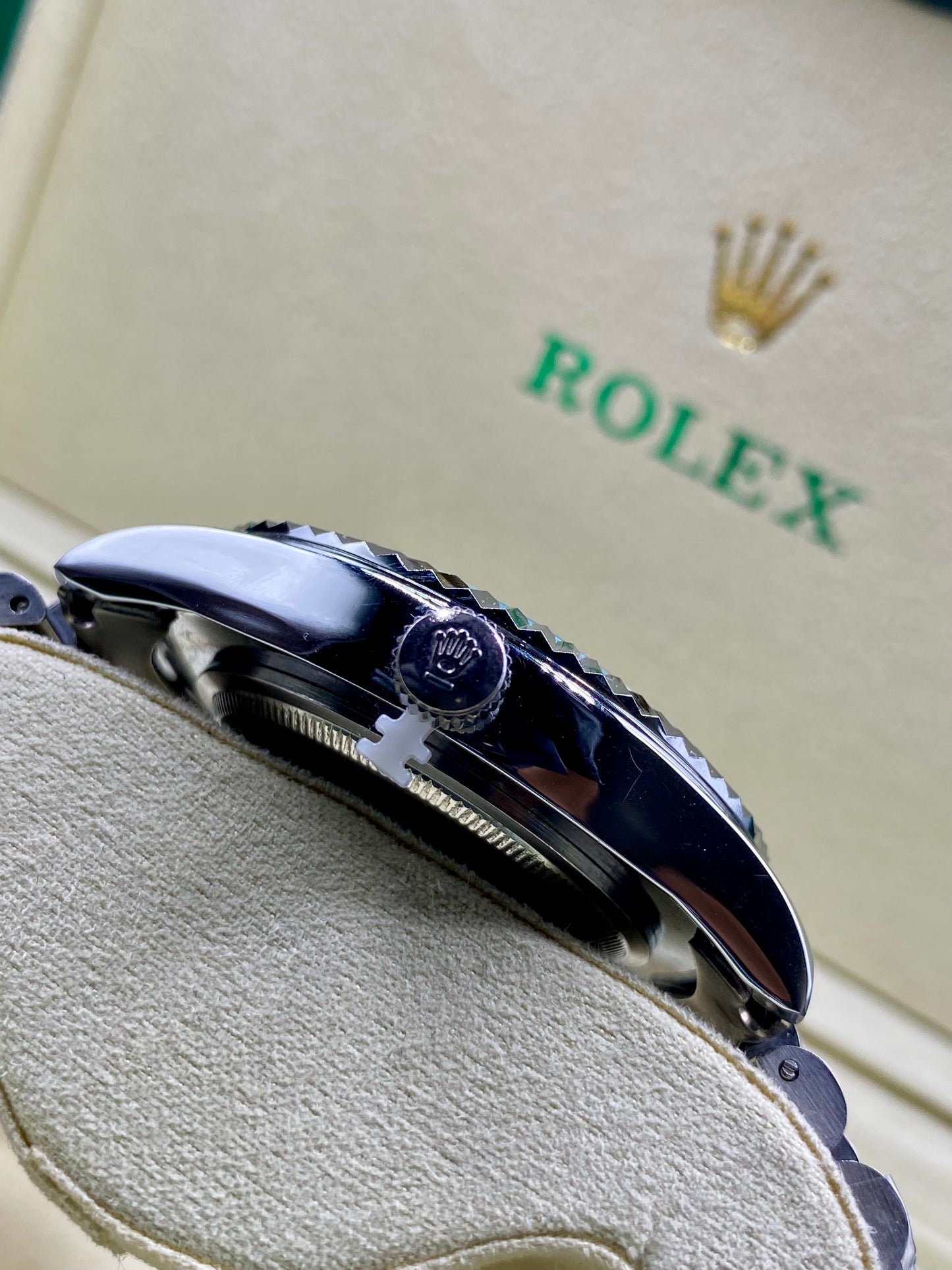 Rolex-Style Date Just Green Dial