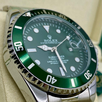 ROLEX SUBMARINER CHAIN with Rotating Dial with Date