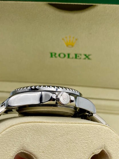 ROLEX SUBMARINER CHAIN with Rotating Dial with Date