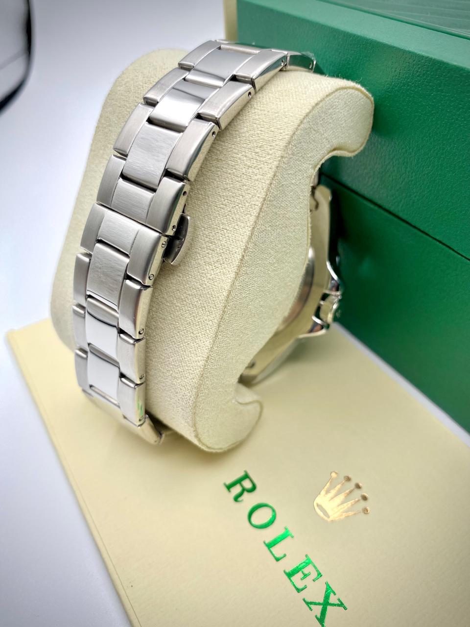 ROLEX SUBMARINER CHAIN with Rotating Dial with Date