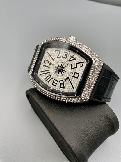FM DIAMOND with BLACK STRAPS